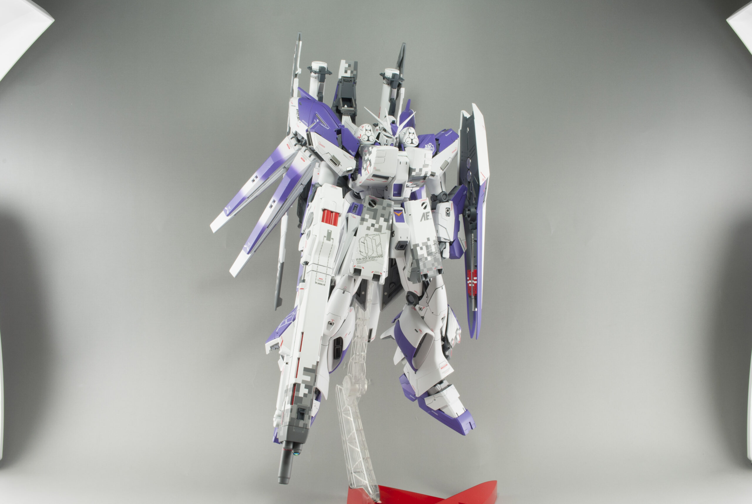 MG Hi-ν ガンダム+HWS スタジオ撮影
